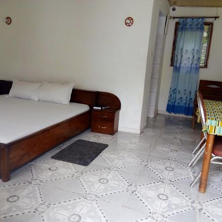 Hôtel Aylos Bay à Akosombo Extérieur photo
