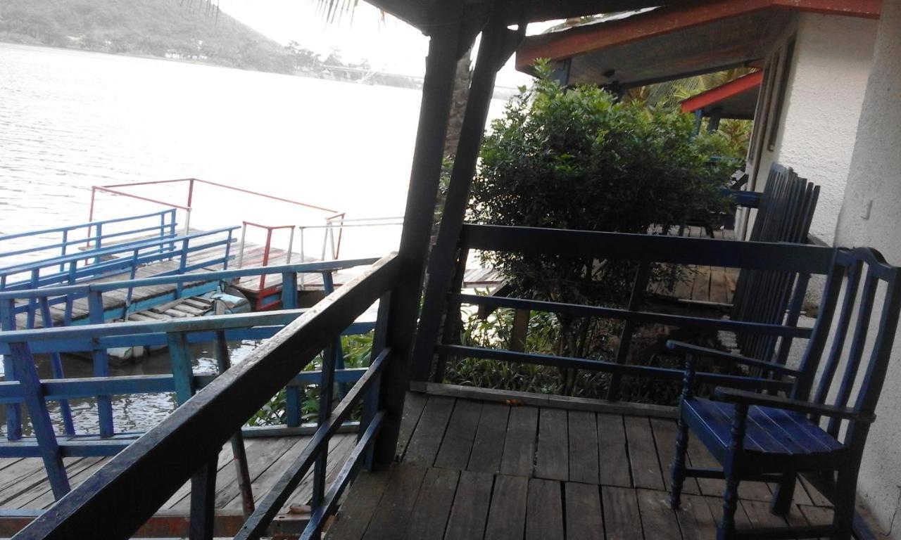 Hôtel Aylos Bay à Akosombo Extérieur photo