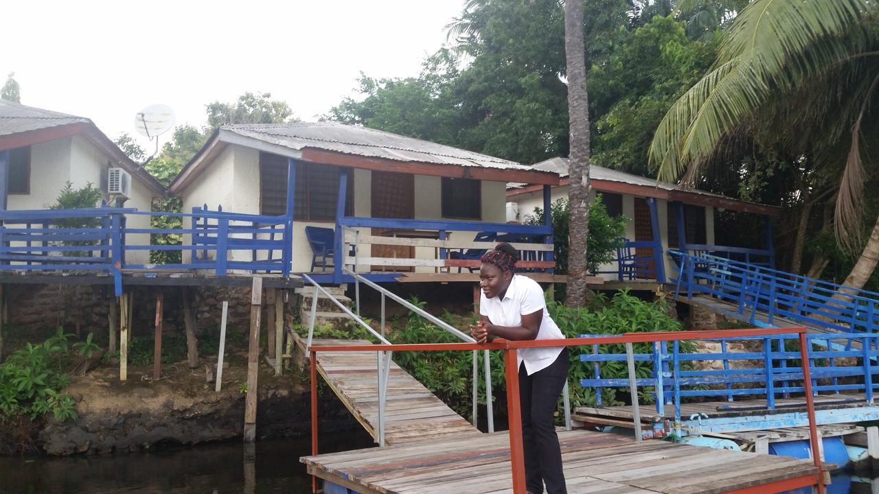 Hôtel Aylos Bay à Akosombo Extérieur photo